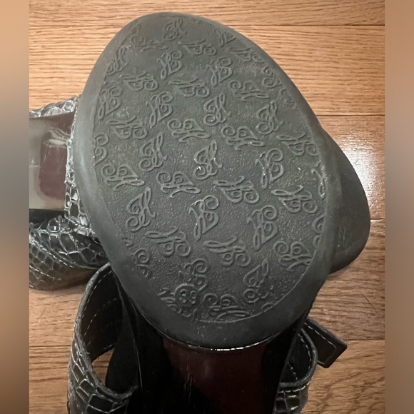 Helle Comfort Gray Metallic Snake Skin Sandals sz 39 - Picture 4 of 5